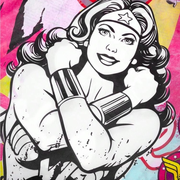 Wonder Woman Cartoon Bag - Picture 3 of 8